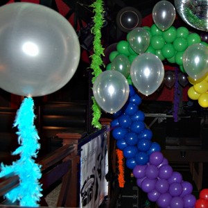 Balonky a boa byly v�ude