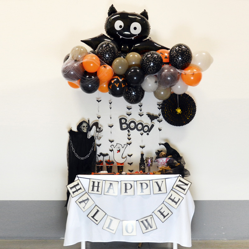 Halloweensk� dekorace stolu