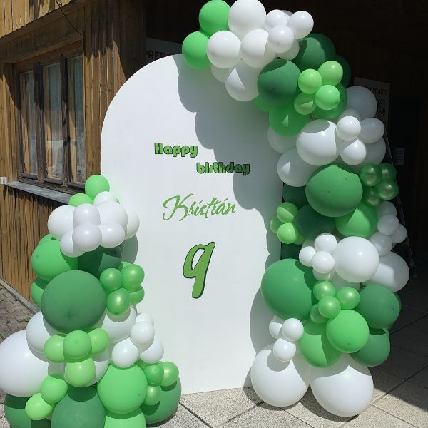 pozad� pro golfovou p�rty