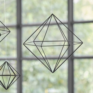 Dekorace z�v�sn� kovov� Geometric �ern� 30 cm 1 ks