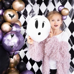GIRLANDA Netop��i �ern� 1,5m