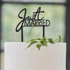 Z�pich na dort akrylov� Just Married �ern� 16,5 x 12 cm