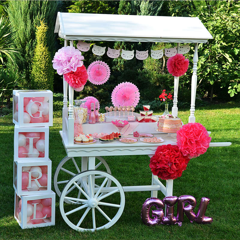 Sweet bar holka
