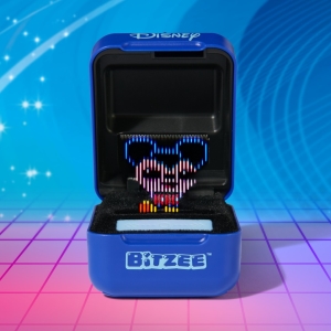 Bitzee interaktivn� digit�ln� zv���tka Disney